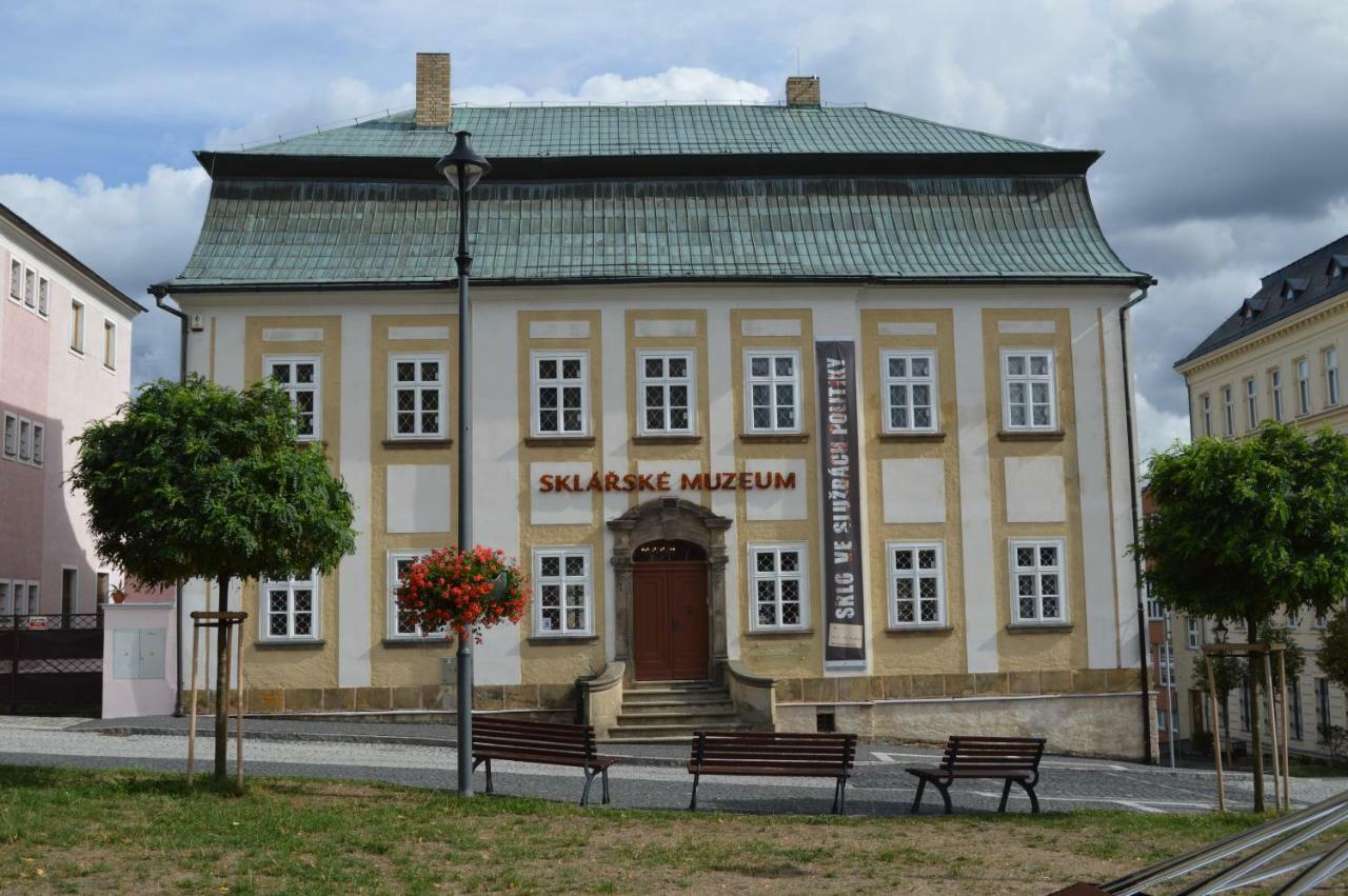 Vila Lipa Нови-Бор Экстерьер фото